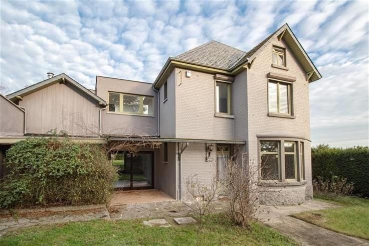 Charmante Villa Des Annees 30 Braine-lʼAlleud Eksteriør bilde
